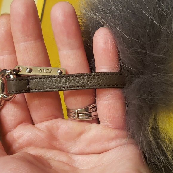 Fendi charm pom pom - Picture 8 of 12